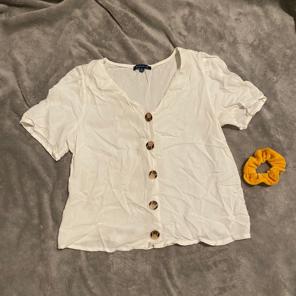 White shirt kinda v neck